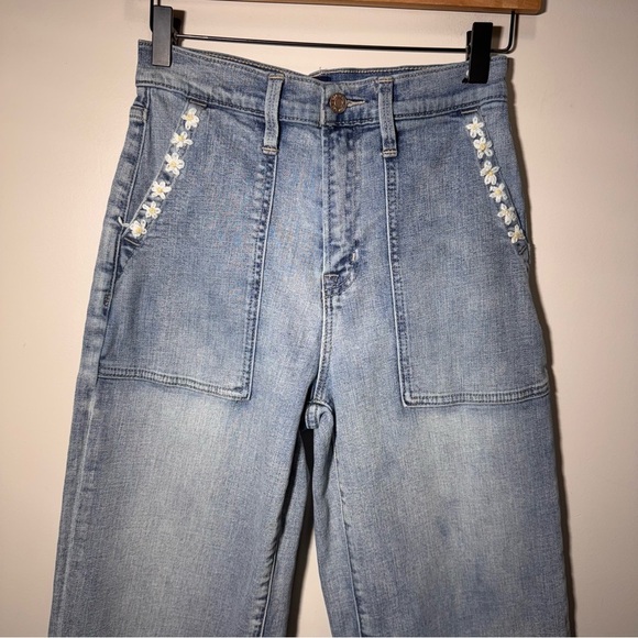 Gap High Rise Wide Leg Denim Blue Jeans Size 26 Embroidered Flowers & Bee - Picture 3 of 15